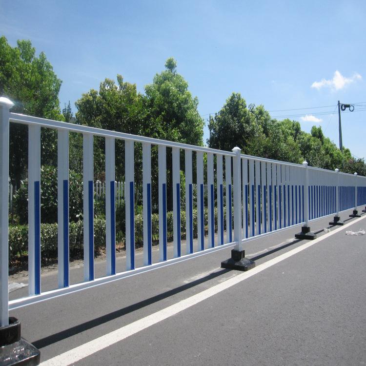 道路護欄
