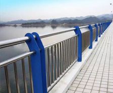 橋梁護欄
